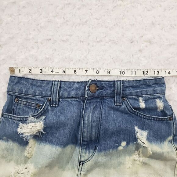 BDG denim cutoff jean shorts acid wash destructed frayed beach womens size 27 - Picture 5 of 5